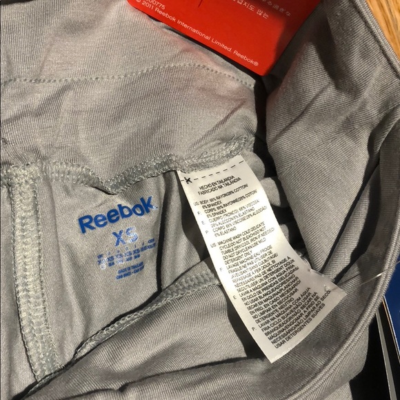 Reebok Fitted Slim Relaxed Yoga Pants Size XS - Picture 4 of 7